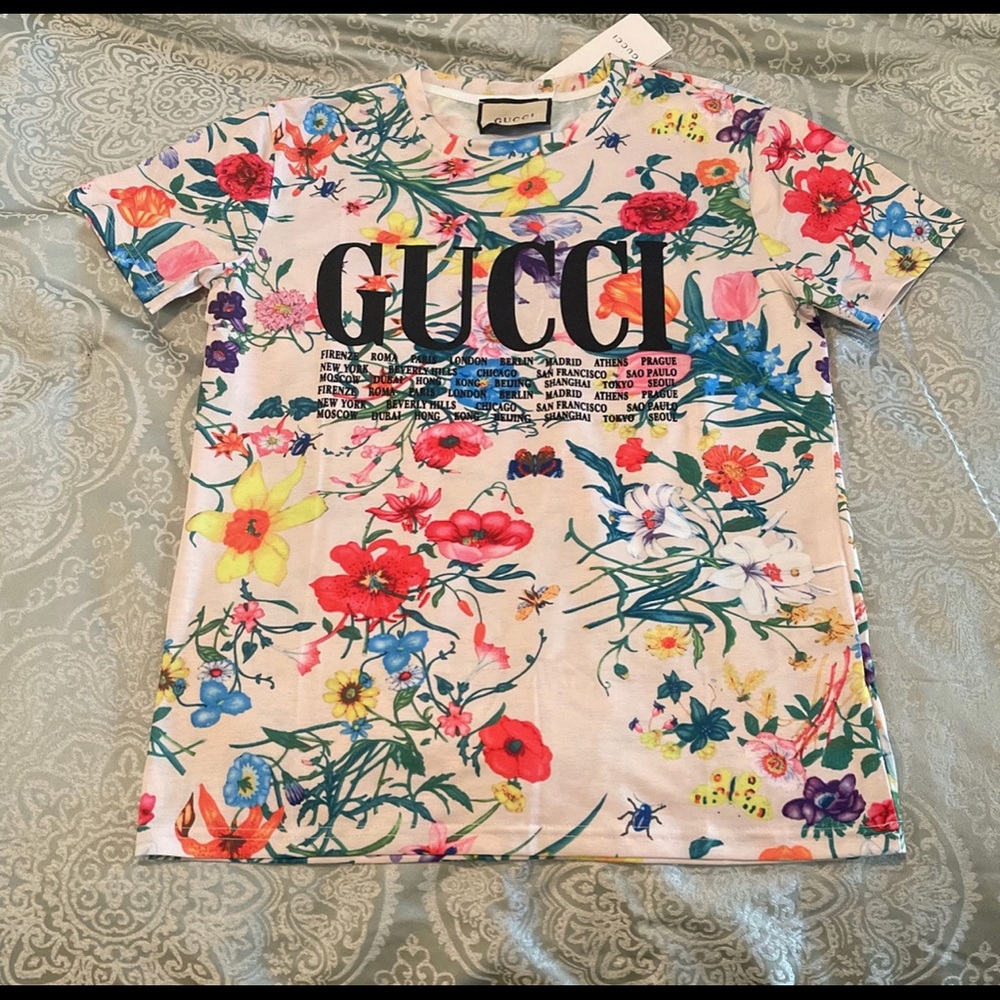 G colorful Floral graphic Tee